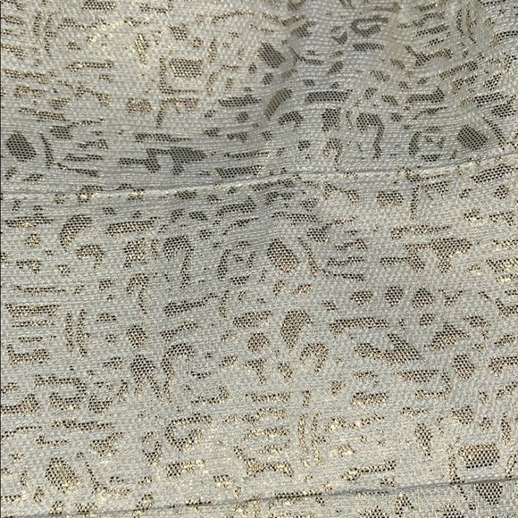 Gold flecks on cream colored skirt, fully lined - Picture 2 of 5